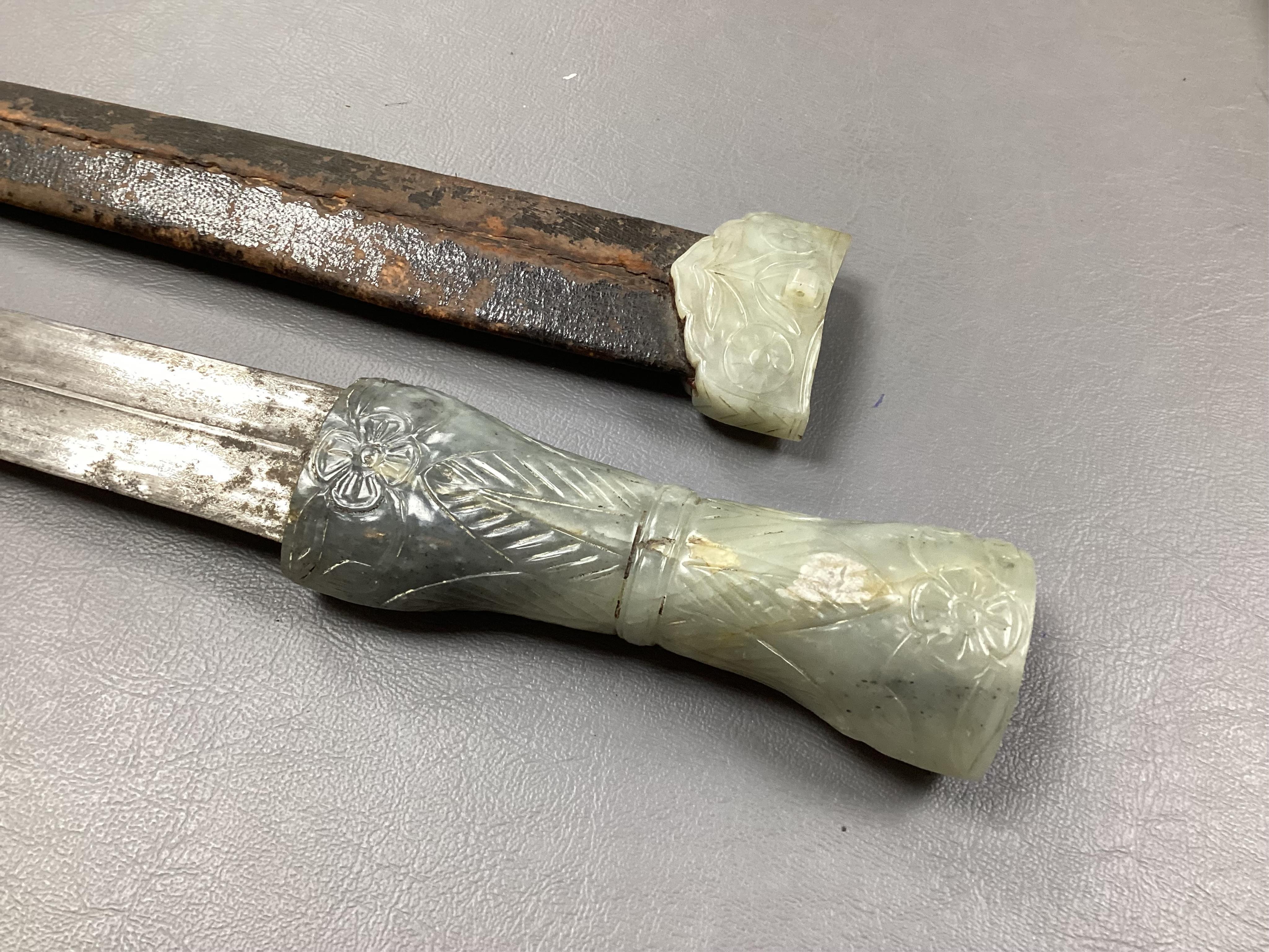 A Chinese or Indian Mughal style jade mounted dagger, 19th century